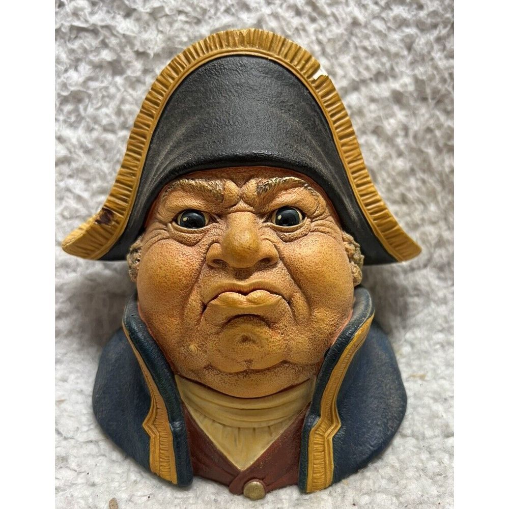 VINTAGE MR. BUMBLE 1969 BOSSONS CHALKWARE CONGLETON ENGLAND DICKENS SERIES